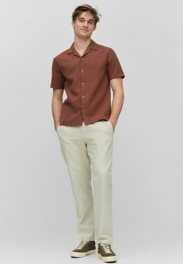 ANDRÉ SHORT SLEEVED - Hemd - cinnamon