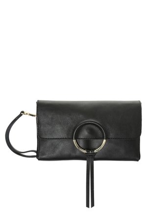 Clutches - black