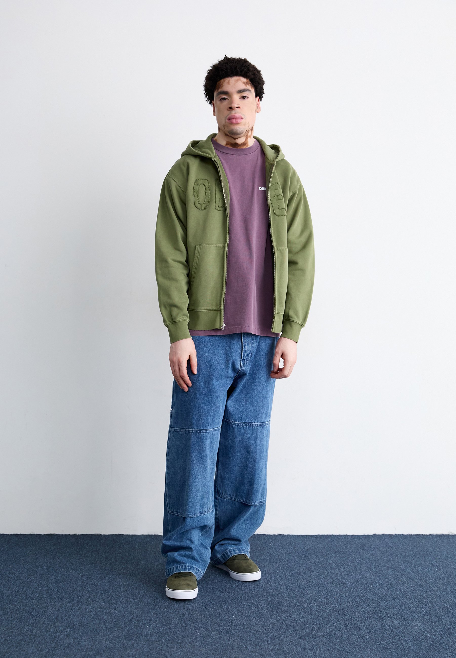 【OLIVE】Super faded sweatshirt OLIVE】Super faded sweatshirt 【公式通販】