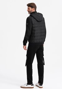 Ombre QUILTED WITH HOOD  - Giacca invernale - black