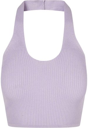 Top court à col halter en rib de couleur lavande. Présente une texture verticale et une silhouette ajustée. Fabriqué en tissu doux et extensible.
