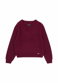 - Sweter