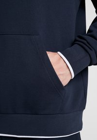 Calvin Klein Mikina s kapucí - dark blue