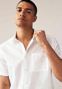 Next SHORT SLEEVE  - Košile - white
