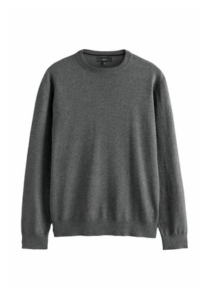 Suéter gris de punto con cuello redondo, mangas largas y puños y bajo acanalados. Textura suave y diseño simple, sin patrones ni acentos.