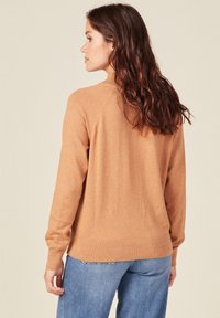 BONOBO Jeans MIT LANGEN ÄRMELN - Maglione - marron clair