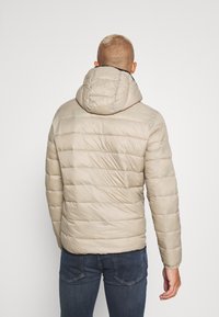 Jack & Jones JJVINCENT PUFFER HOOD - Casaco leve - crockery