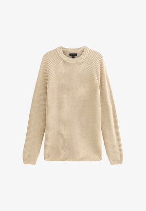 Beige gebreide trui met een ronde hals, geribbelde textuur en raglanmouwen. Het ontwerp is losjes passend met een rechte onderrand.