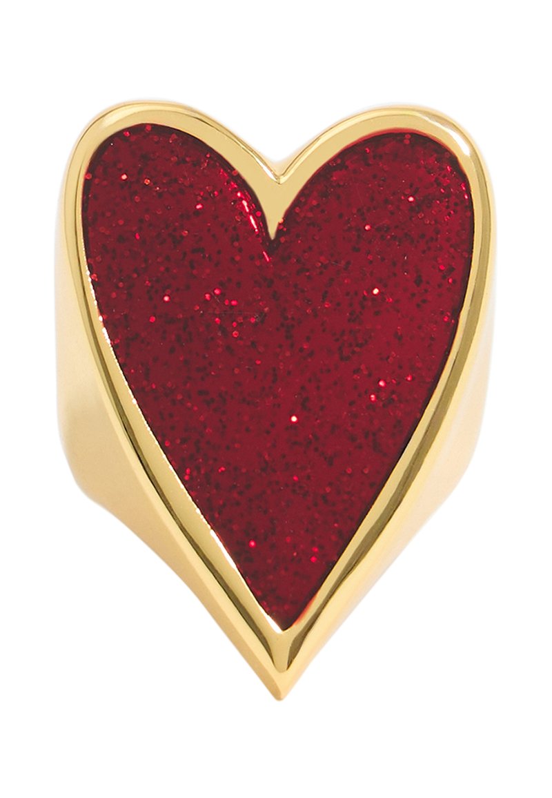 Anello d'oro con un design a forma di cuore glitter rosso, texture liscia e finitura lucida. I bordi sono arrotondati per una calzata confortevole.