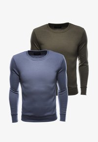 Seleccionado, blue and olive