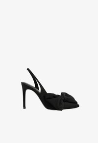 Stradivarius Classic heels black Zalando