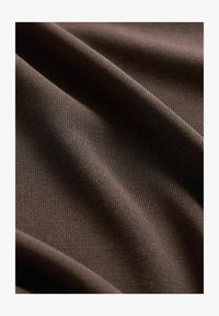 Valitud, chocolate brown