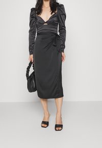 Gina Tricot Petite Blouse - black