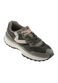 Sneaker verde e grigio realizzato con materiali misti, con superfici texturate, colletto imbottito e accentuazioni bianche a contrasto. Suola in gomma.