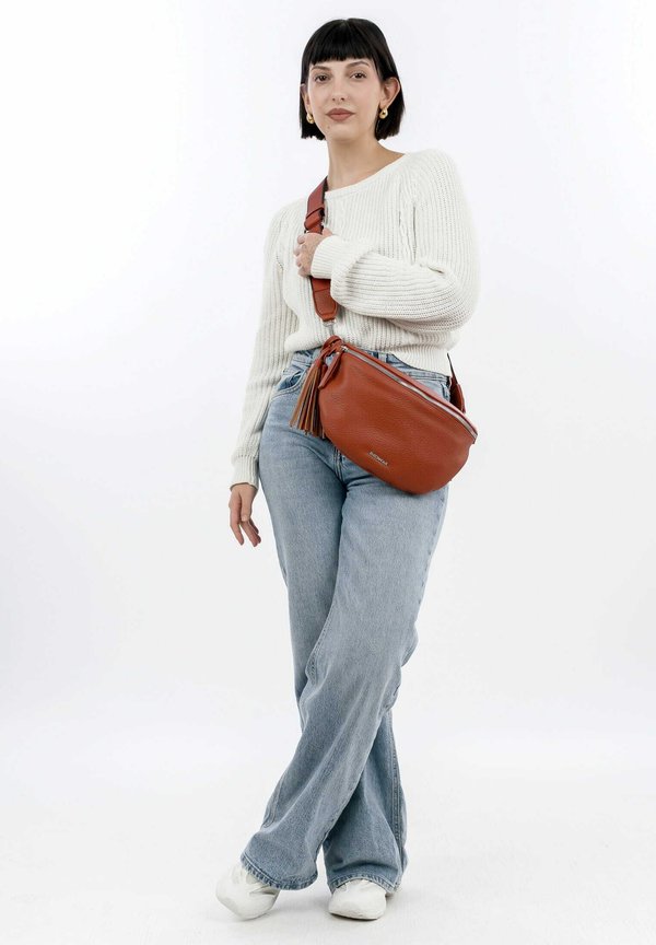 UMHÄNGE BELLI - Umhängetasche - darkorange