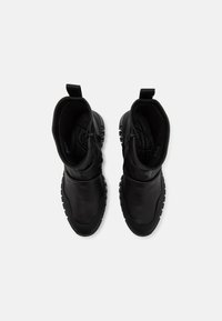 ECCO GRUUV W - Platåstøvletter - black