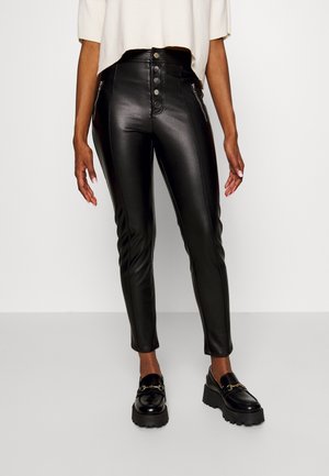 ONLY Petite ONLSIGGA BUT - Παντελόνι - black