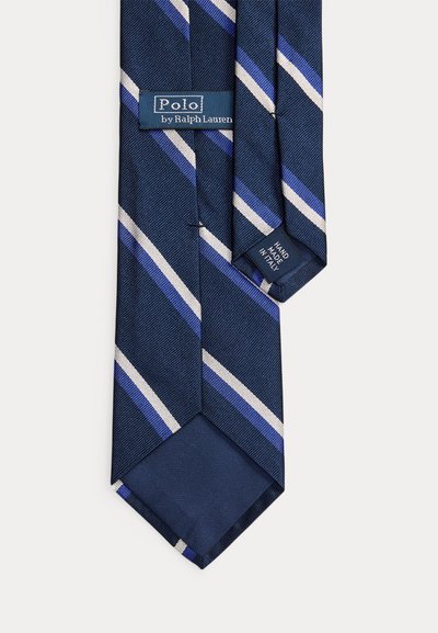 Μακρύ μπλε μεταξωτό γραβάτα με διαγώνιες λευκές και μπλε ρίγες, με ετικέτα Polo by Ralph Lauren, χειροποίητο στην Ιταλία.