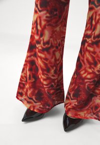 Onalaja MALIA PANTS - Pantalon classique - orange