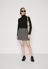 Marc O'Polo DENIM CHECKED SKIRT - Miniszoknya - multi/black