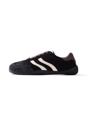 Gioseppo, GIOSEPPO BLACK BAREFOOT SNEAKERS 80250 - Zapatillas - black