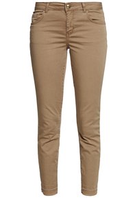 Slimfit beige byxor med framknäppning och dragkedja, två framfickor och två bakfickor, samt sömdetaljer vid anklarna.
