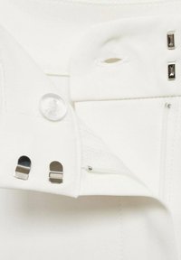 Mango GIGI-A - Stoffhose - white
