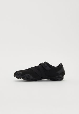 Puma, MOSTRO OG UNISEX - Маратонки - black- silver