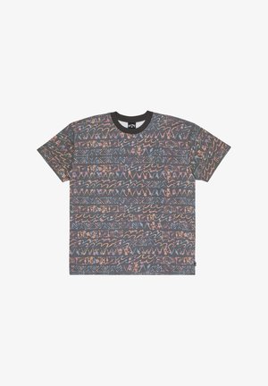 T-shirt à manches courtes en tissu gris foncé avec des motifs abstraits multicolores, un col rond noir et une coupe décontractée.