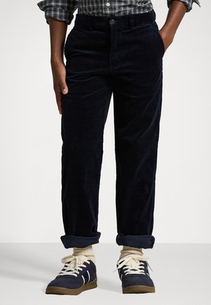 BEDFORD STRAIGHT FIT CORDUROY TROUSER - Püksid - hunter navy