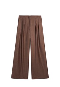 Brązowe spodnie z szerokimi nogawkami o teksturowanym wykończeniu, z marszczeniami z przodu i dwiema bocznymi kieszeniami, oferujące luźny krój i zwiewny kształt.