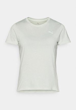 Világoszöld, rövid ujjú póló, puha anyagból készült. Kerek nyakkivágással és egy kis fehér logóval rendelkezik a bal mellrészen.