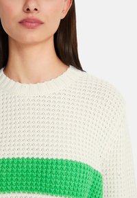 Marc Cain Strickpullover - dark apple green
