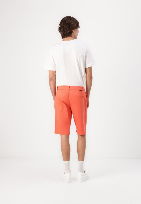 REGULAR  - Shorts - soft peach orange3