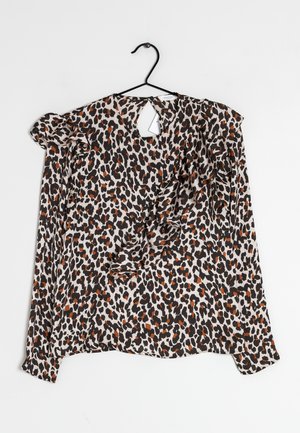 Leopardenmuster-Bluse mit Rüschendetails an den Schultern, mit einem Schlüsselaugen-Ausschnitt, aus leichtem Stoff in Beige, Schwarz und Orange.