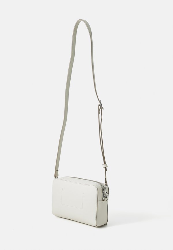 MINIMAL MONOGRAM CAMERA BAG - Cross body bag - silver birch2