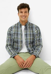 BRAX STYLE DANIEL  - Hemd - olive