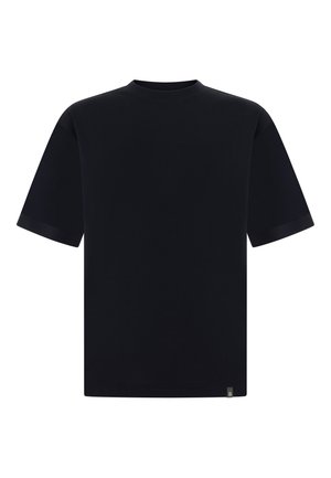 Černé tričko s krátkým rukávem z hladké bavlny, s kulatým výstřihem a malou nášivkou s logem na spodní levé straně.