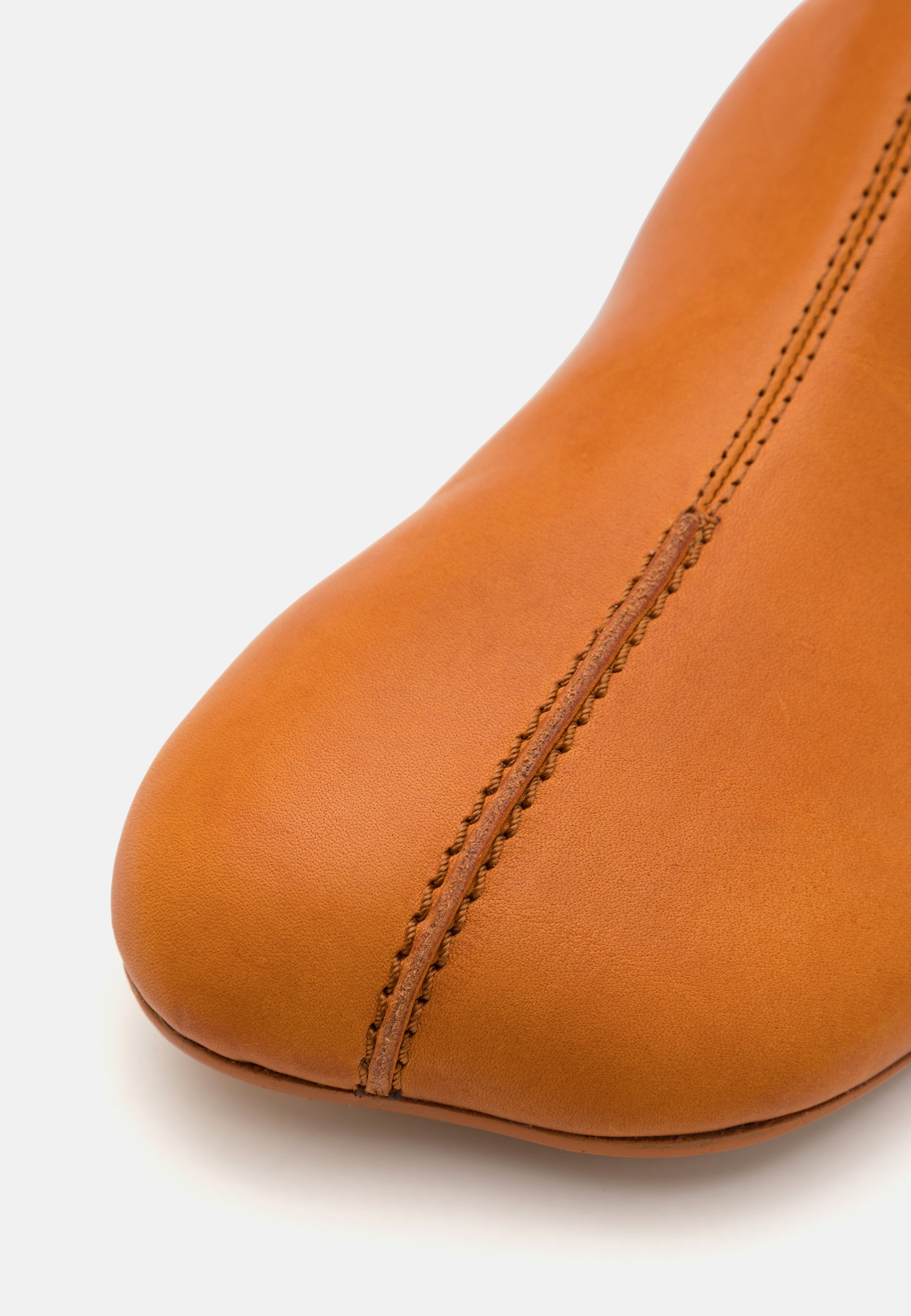 【関税込み】Boots - MM6 Maison Margiela - Leather - Brown MM6 Maison Margiela 70mm Stitch-out Leather Boots | Orange