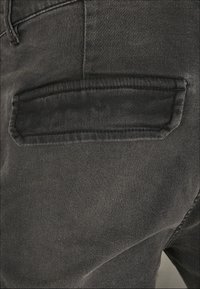 Urban Classics Jeans Tapered Fit - real black washed