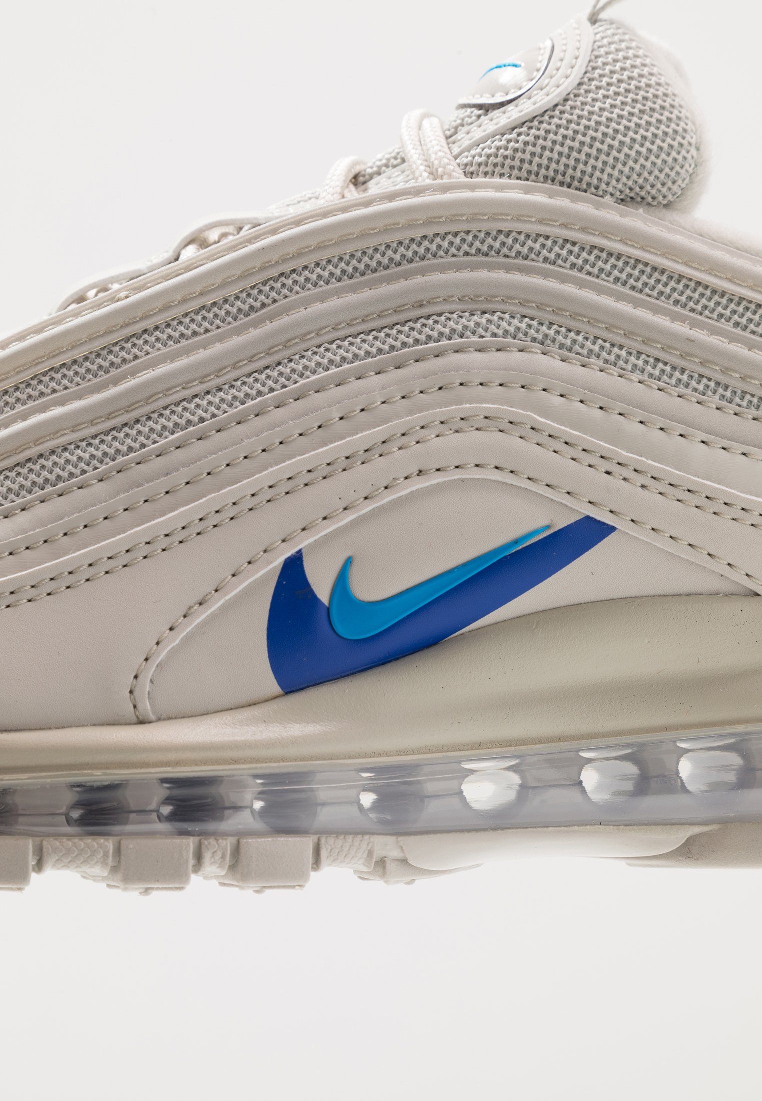 air max 97 blue hero outfit