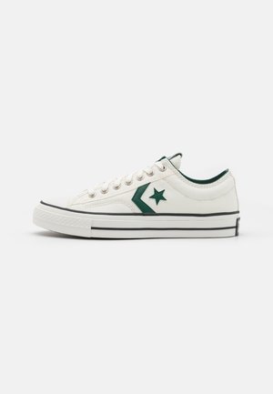 STAR PLAYER 76 UNISEX - Trainers - vintage white/midnight clover/egret