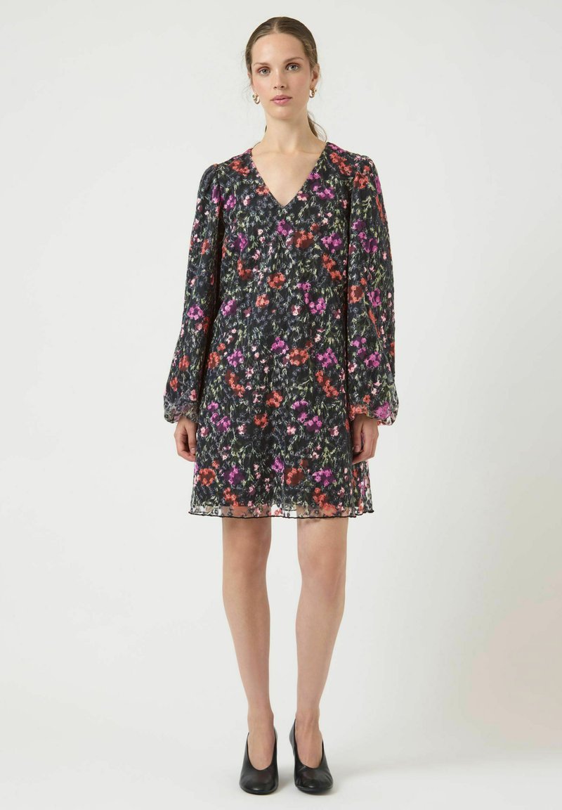 YAS MIDI LEANNA - Kjole - black