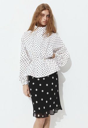 PULL&BEAR POLKA DOT JACKET - POLKA DOT HIGH NECK JACKET - Let jakke / Sommerjakker - white