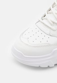 Versace Jeans Couture Sneakers basse - white