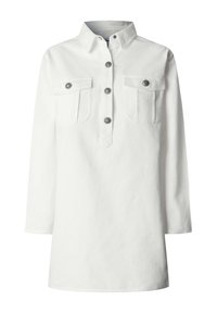 Camicia bianca con bottoni, colletto, maniche lunghe, due tasche sul petto e bottoni color argento, realizzata in tessuto di cotone solido.