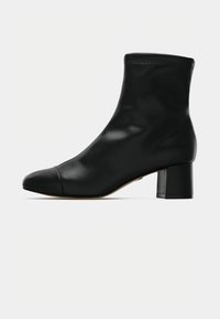TIFFY PILLOW WALK - Bottines - black