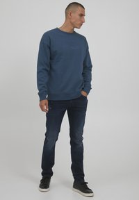 Blend Jeffrey - Sportska majica - ensign blue