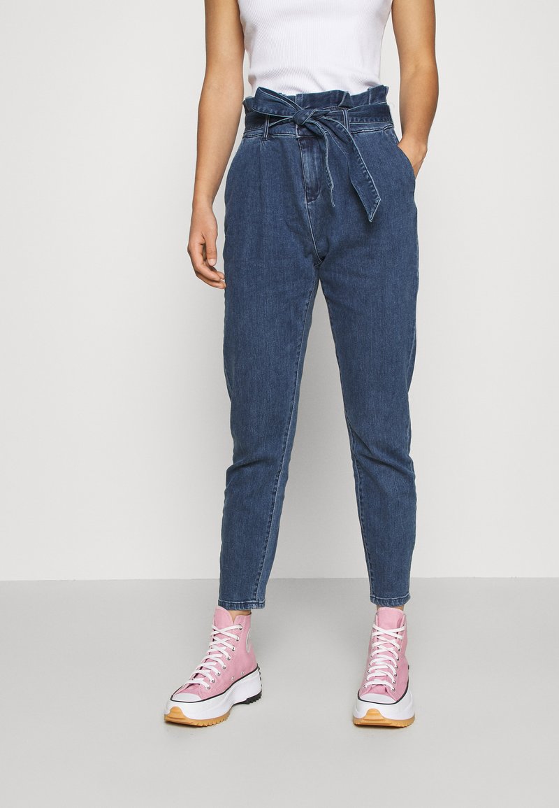 ONLY ONLPOPTRASH PAPERBAG Jeans Relaxed Fit medium blue denim/blue