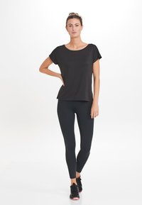 Endurance Tekninen t-paita -  black